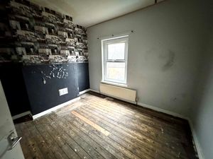 Photo 7- click for photo gallery